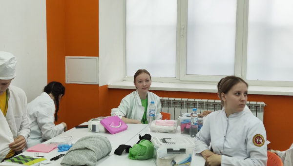 Сегодня заключительный день отборочных соревнований по профессиональному мастерству чемпионата "Профессионалы" в компетенции "Лабораторный химический анализ"